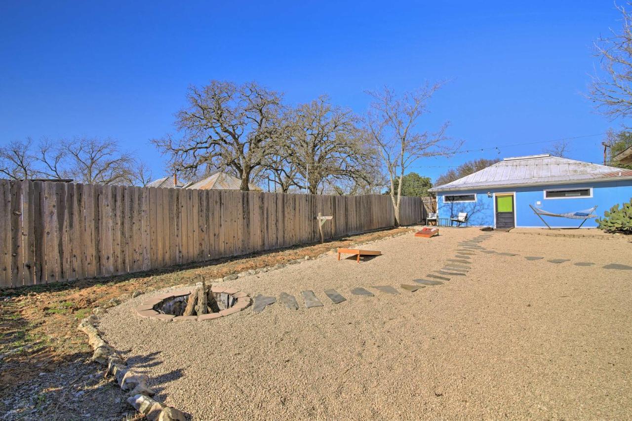 Texas Home With Backyard Oasis, Walk To Main St 弗雷德里克斯堡 外观 照片